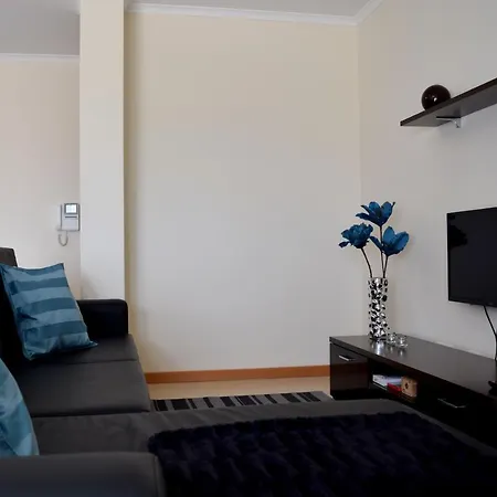 Amadeu House *